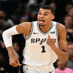 mitch-johnson-komentari-permainan-wembanyama