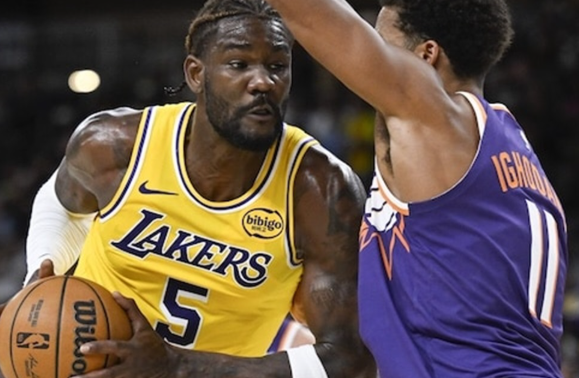 kebahagiaan-jj-redick-melihat-peforma-deandre-ayton