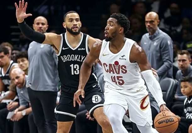 donovan-mitchell-bawa-cavs-kalahkan-bucks