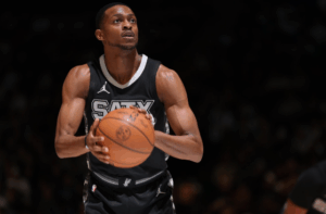 deaaron-fox-pusing-karena-timnya-banyak-cedera