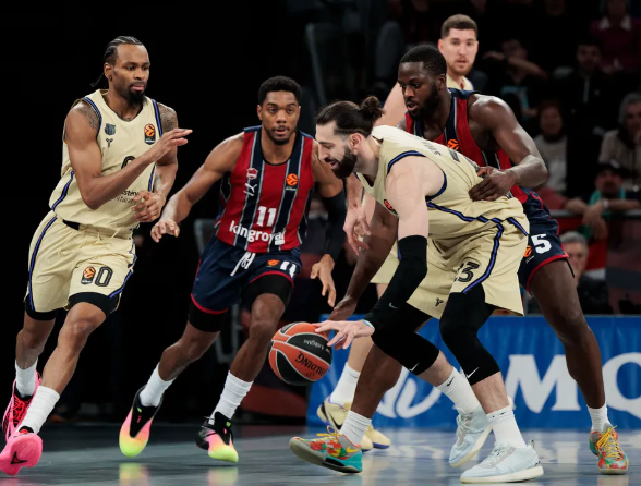 Baskonia vs Barcelona 91-97, Barca Menang